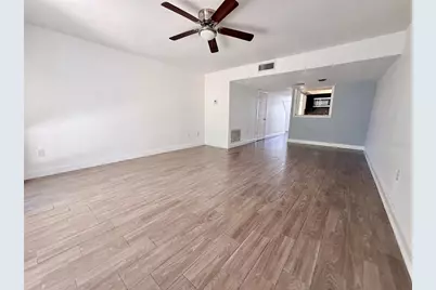 5111 Eaglesmere Drive #D10, Orlando, FL 32819 - Photo 5