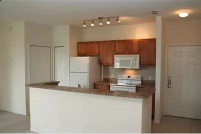 8341 38th Street Circle E #107, Sarasota, FL 34243 - Photo 3