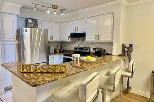 14049 Fairway Island Dr, Orlando, FL 32837 - Photo 9