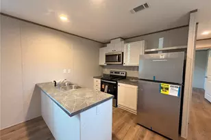 23947 Deer Rd, Astor, FL 32102 - Photo 5