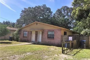 1205 E 99th Ave, Tampa, FL 33612 - Photo 1