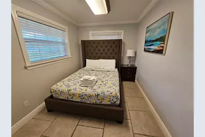 2130 Pinehurst Street, Sarasota, FL 34231 - Photo 17
