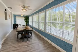 2130 Pinehurst St, Sarasota, FL 34231 - Photo 9