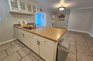 2130 Pinehurst St, Sarasota, FL 34231 - Photo 5