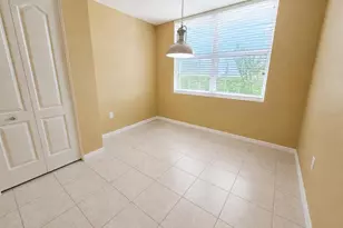 5330 Hyland Hills Ave, Sarasota, FL 34241 - Photo 7