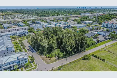 4904 W Paul Avenue, Tampa, FL 33611 - Photo 15
