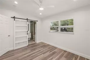 2722 Ingot Pl, Sarasota, FL 34235 - Photo 11