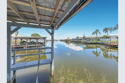 1521 Lakeview Drive, Tavares, FL 32778 - Photo 25