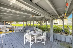 1521 Lakeview Dr, Tavares, FL 32778 - Photo 23