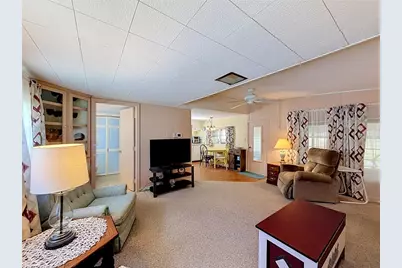 1521 Lakeview Drive, Tavares, FL 32778 - Photo 13
