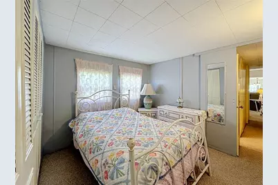 1521 Lakeview Drive, Tavares, FL 32778 - Photo 15