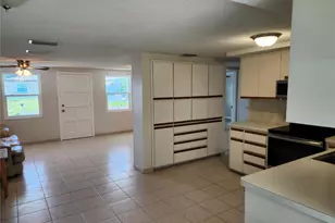 6144 Sapphire Dr, New Port Richey, FL 34653 - Photo 3