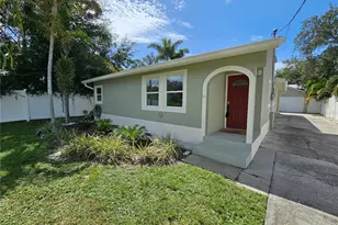 2436 Arapaho St, Sarasota, FL 34231 - Photo 1