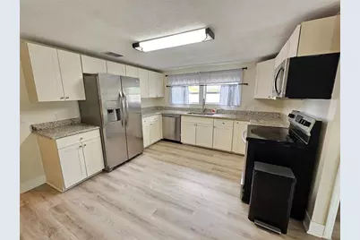 2436 Arapaho Street, Sarasota, FL 34231 - Photo 5
