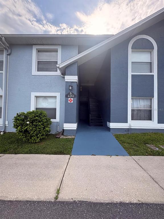 4261 Pershing Pointe Pl #5 main architectural view
