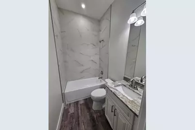 3525 McIntosh Road #B, Sarasota, FL 34232 - Photo 9