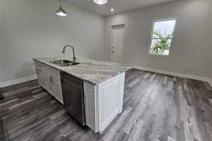 3525 McIntosh Rd, Sarasota, FL 34232 - Photo 3