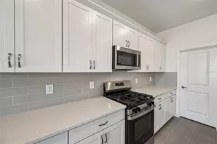 8709 Canard Cv, Palmetto, FL 34221 - Photo 7