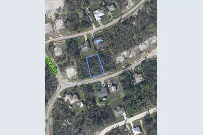 327 Hoover Avenue NE, Lake Placid, FL 33852 - Photo 1
