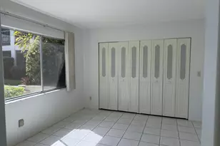 3670 Pinecrest St, Sarasota, FL 34232 - Photo 9