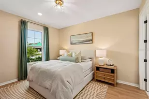 9621 Vibrant Ln, Venice, FL 34292 - Photo 11