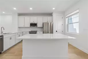 17830 Broadleaf Loop, Venice, FL 34293 - Photo 5