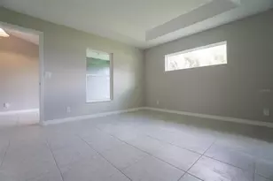 242 Reese Ct, Saint Cloud, FL 34769 - Photo 11