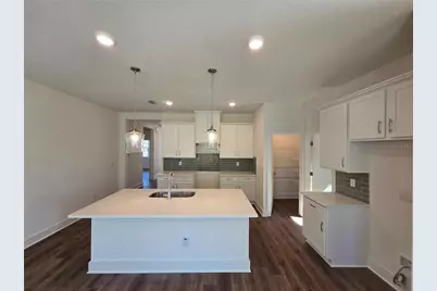 3352 Daybreak Run Loop, Spring Hill, FL 34609 - Photo 3
