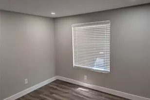 24304 Maxwell St, Astor, FL 32102 - Photo 15