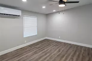 24304 Maxwell St, Astor, FL 32102 - Photo 3