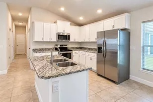 1714 Carnostie Rd, Winter Haven, FL 33884 - Photo 5