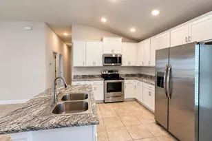 1714 Carnostie Rd, Winter Haven, FL 33884 - Photo 7
