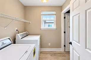832 Golfview St, Orlando, FL 32804 - Photo 29