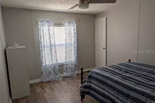 25836 Manhattan Ln, Astor, FL 32102 - Photo 11