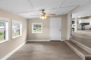 15375 SE 64th Pl, Ocklawaha, FL 32179 - Photo 11