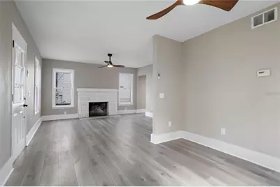 821 E Lemon Avenue, Eustis, FL 32726 - Photo 3