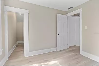 821 E Lemon Avenue, Eustis, FL 32726 - Photo 19