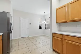 3750 Parkridge Cir, Sarasota, FL 34243 - Photo 15