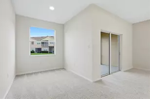 3750 Parkridge Cir, Sarasota, FL 34243 - Photo 7