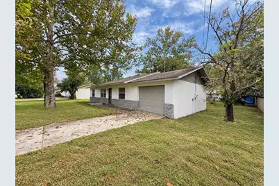 4305 NE 25th Avenue, Ocala, FL 34479 - Photo 3