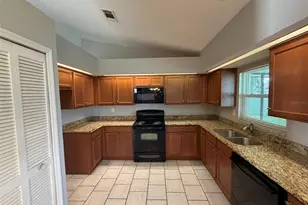 4257 Fort Courage Cir, Kissimmee, FL 34746 - Photo 9
