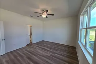 3841 Daybreak Run Loop, Spring Hill, FL 34609 - Photo 5