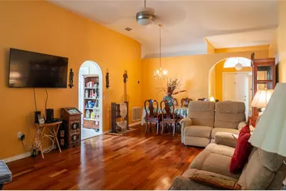 315 Corsica Court, Kissimmee, FL 34758 - Photo 5