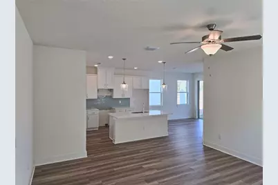 3827 Daybreak Run Loop, Spring Hill, FL 34609 - Photo 3