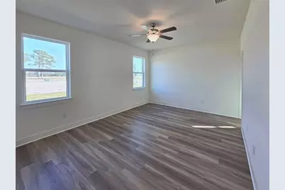3827 Daybreak Run Loop, Spring Hill, FL 34609 - Photo 7