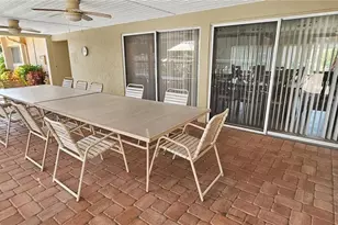 2763 Woodgate Ln, Sarasota, FL 34231 - Photo 15