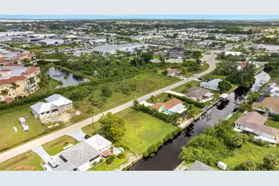 321 Pompano Terrace, Punta Gorda, FL 33950 - Photo 3