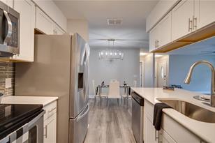 246 Genesis Pointe Dr - Photo 9