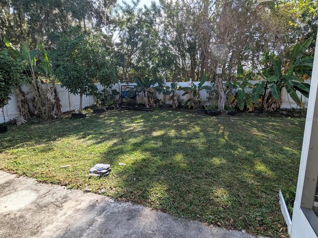 918 Cannes Dr, Kissimmee FL 34759-3815 exterior