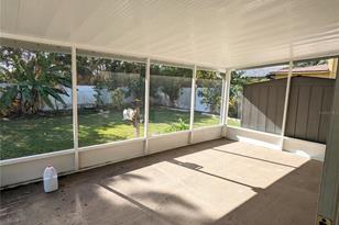 918 Cannes Dr - Photo 21